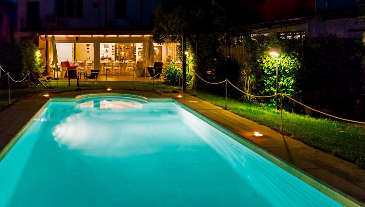 Hotel Sette Archi Bocca di Magra Экстерьер фото