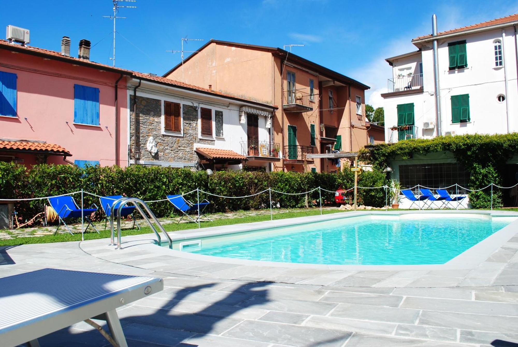 Hotel Sette Archi Bocca di Magra Экстерьер фото